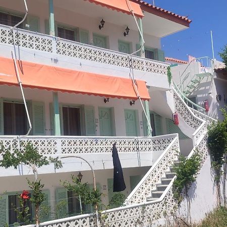 Krinelos Rooms Скала Ересу Екстериор снимка